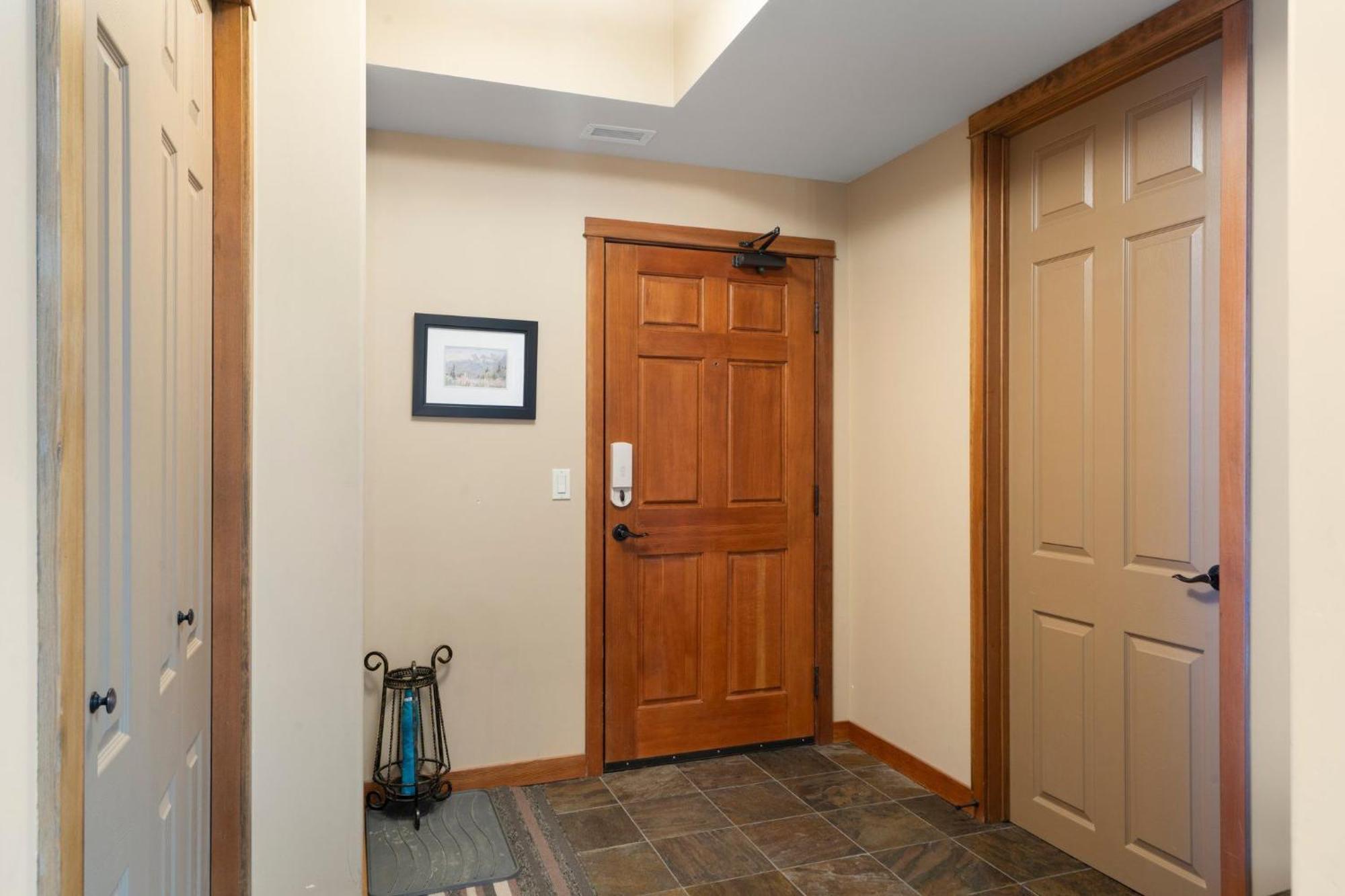 Cascade Penthouse By Canadian Rockies Vacation Rentals Canmore Extérieur photo